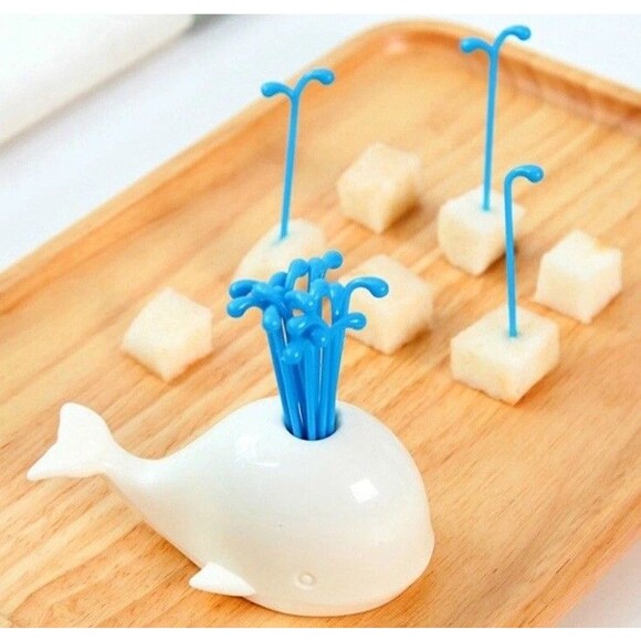 Whale Fountain Fruit Fork Set 16 Pieces W/ Base for Party Decor, Bar Supply, NEW - Picture 5 of 12